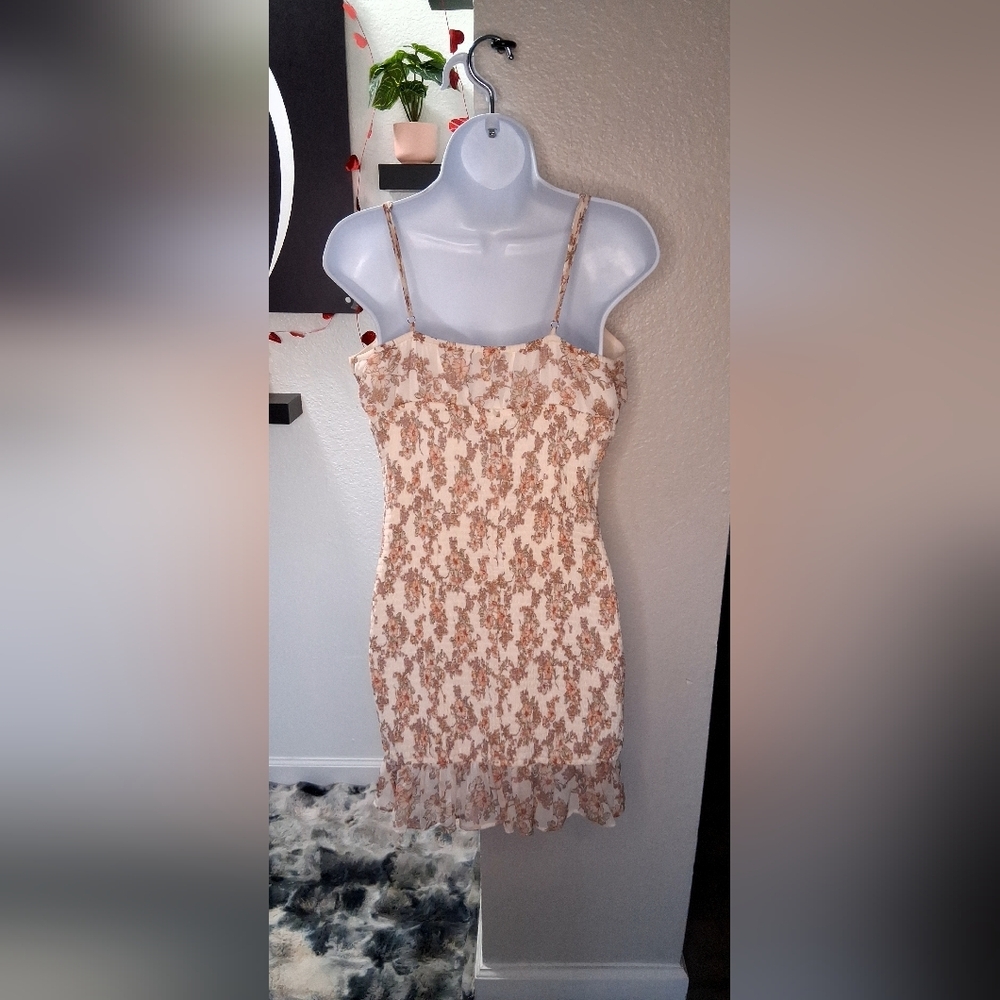 Floral Tie-Front Mini Dress - Picture 13 of 16